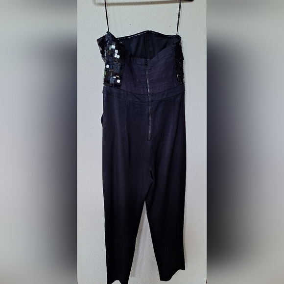 Alice + Olivia Black Strapless Jeri Sequin Crop Jumpsuit. Womens size M 8/10 - Picture 7 of 11